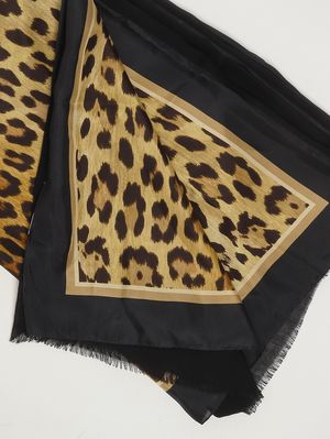 2. Foulard donna in misto seta e lana Leopardato