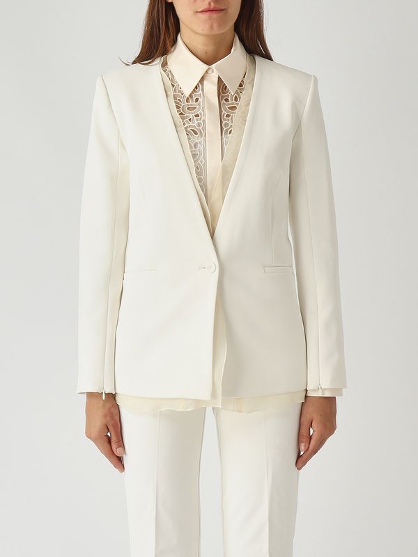 1. Blazer de mujer Beauty en tejido cady elástico Marfil Nenette beauty