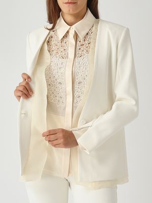 5. Blazer de mujer Beauty en tejido cady elástico Marfil