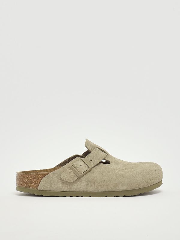 1. Sandalia de mujer Boston de ante Caqui Claro Birkenstock 1025844