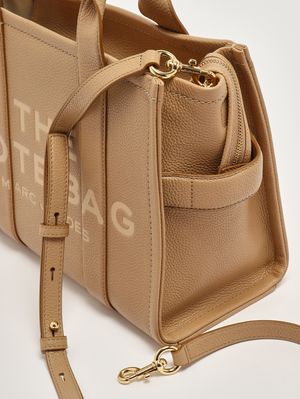 6. Sac The Medium Tote en cuir pleine fleur pour femme Chameau