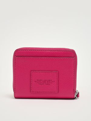 2. Cartera de mujer de piel Frambuesa