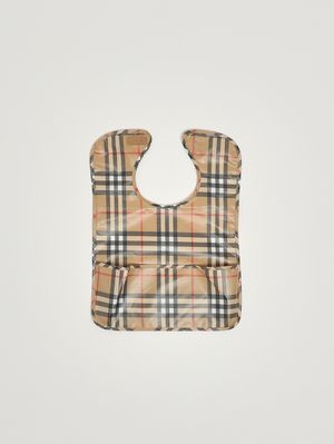 1. Newborn bib in coated cotton Beige Check