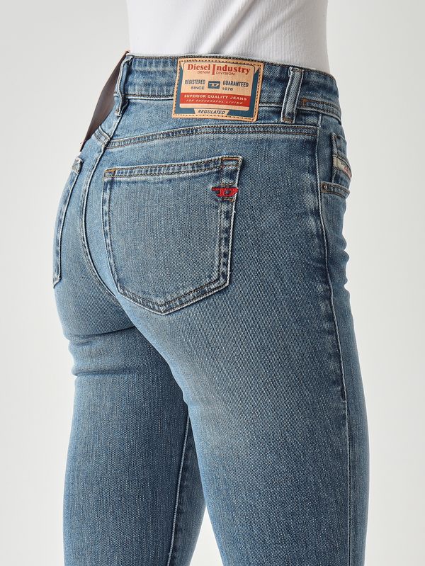 5. Vaqueros de mujer 1969 D Ebbey L.32 de algodón elástico Denim Medio Diesel a110030adbh