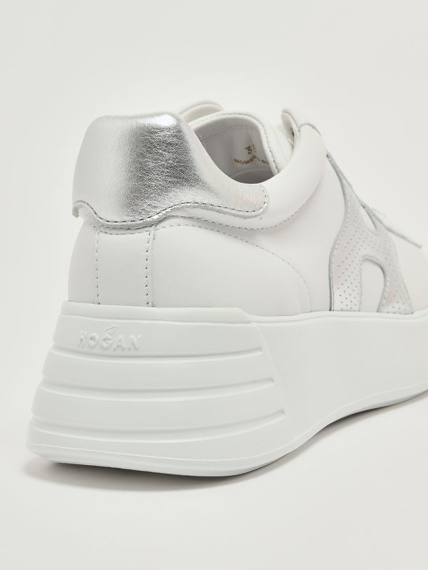 5. Zapatillas de mujer H Rebel H562 de piel Blanco-Plateado Hogan hxw5620dn6pncs