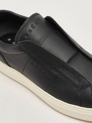 5. Zapatillas de hombre H-TV de piel Negro