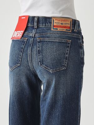 5. Women's 1978 D-Akemi L.30 jeans in stretch cotton Dark Denim