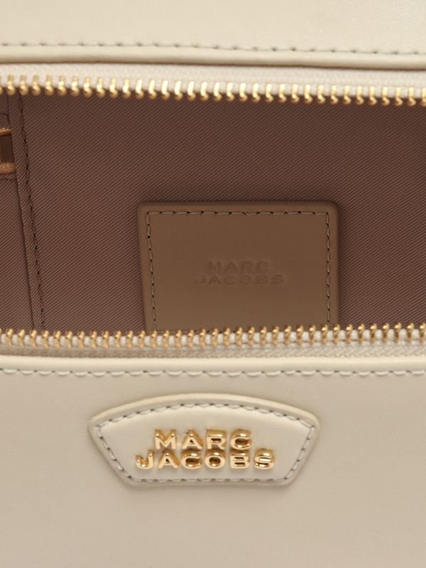 4. Women's The E/W Vanity Bag in leather Cloud White Marc Jacobs 2r5hcr018h01
