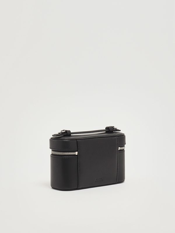 2. Women's The E/W Vanity Bag in leather Black Marc Jacobs 2r5hcr018h01
