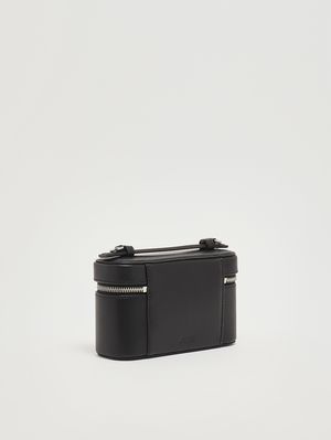 2. Women's The E/W Vanity Bag in leather Black