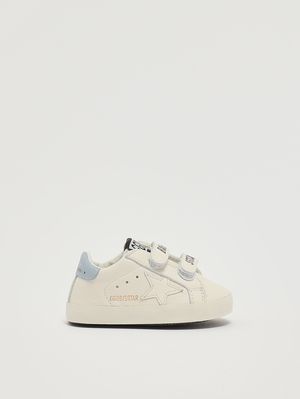 1. Sneaker für Neugeborene Baby School aus Leder Weiß Himmelblau