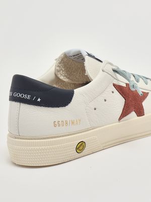 5. Zapatillas de niño May en napa y ante Blanco-Ocre-Azul