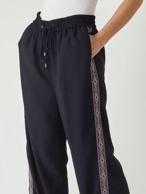 5. Damenhose aus Cady Marineblau