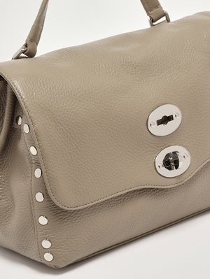 6. Borsa donna Postina Daily S in pelle martellata Creta