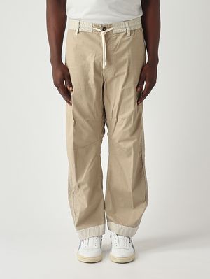1. Pantalón de hombre Inside Out en sarga de algodón elástico Crema