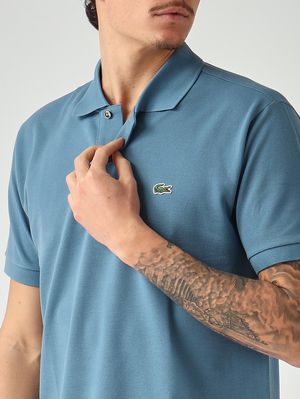 4. Polo hombre L.12.12 de corte clásico en petit piqué de algodón Celeste Pastel