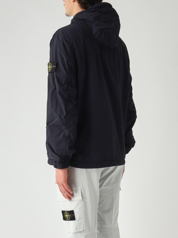 4. Herrenparka aus recyceltem Nylongewebe Marineblau Stone Island l1s154100112s0345