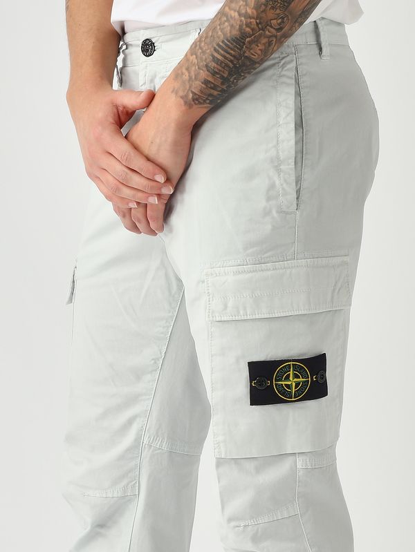 5. Men's stretch cotton twill cargo trousers Sky blue Stone Island l1s153100032s0a10