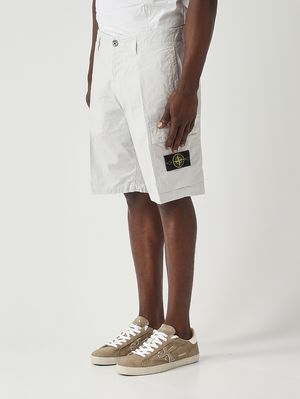 3. Bermuda uomo in tela di cotone stretch Cielo