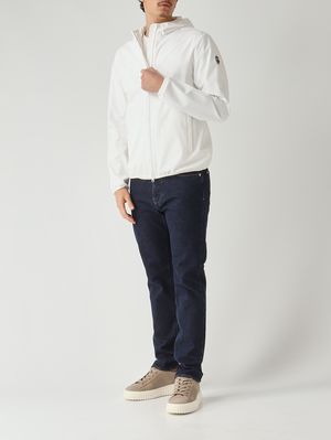 2. Chaqueta softshell para hombre Blanco