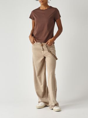 2. Camiseta de algodón para mujer Marrón