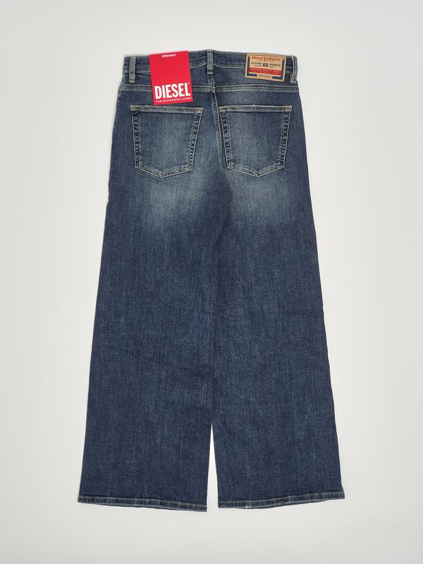 2. Jean fille en coton stretch Denim moyen Diesel j02322kxbs1