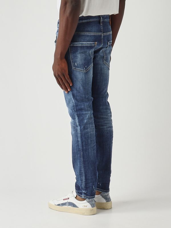 4. Herren-Skater-Jeans aus Stretch-Baumwoll-Denim Mittleres Denim Dsquared2 s74lb1927s30872