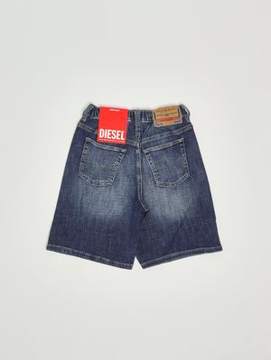 2. Bermuda de niño en algodón elástico Denim medio