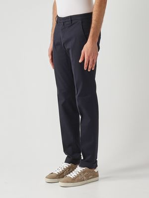 2. Herrenhose BG03 aus Stretch-Baumwolle Marine