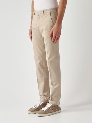 2. Pantalon homme BG03 en coton stretch Sable