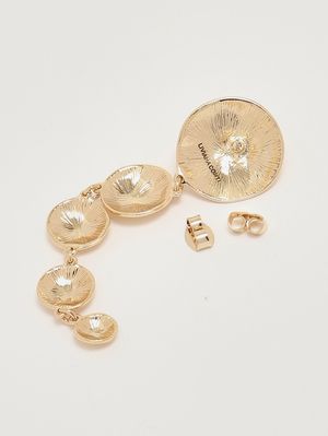 2. Aretha women's metal earrings Gold