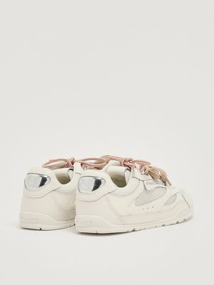 3. Zapatillas de mujer Yulia de piel Blanco
