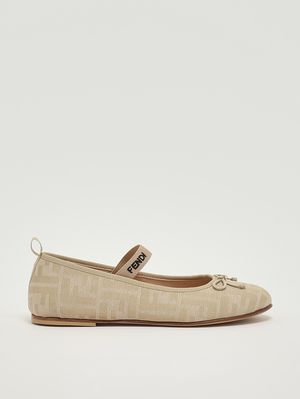 1. Mädchen-Ballerina aus Canvas Beige