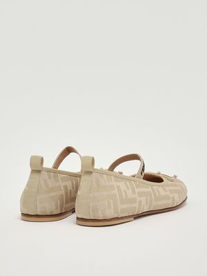 3. Mädchen-Ballerina aus Canvas Beige