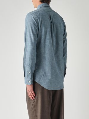 4. Herrenhemd Custom Fit aus Baumwolle Chambray