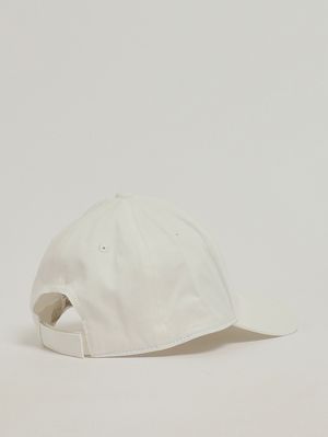 2. Cotton hat for girls Off-white