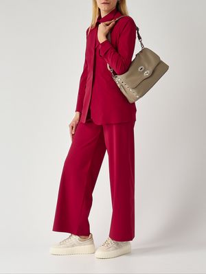 2. Camisa de mujer Baita en tejido elástico Rubí