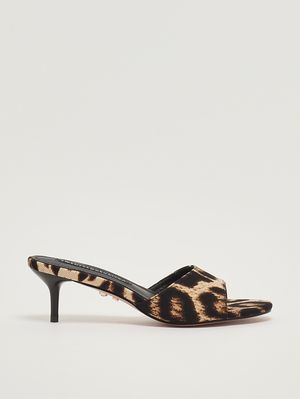 1. Damensandale Tiwa mit Animalprint Animal-Print
