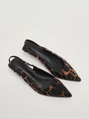 2. Zapato de salón de mujer Sinai en tejido animal print Estampado animal