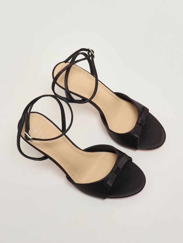 2. Damen-Sandalen Madeira Schwarz Twentyfourhaitch s0097