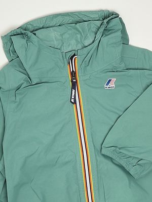 3. Newborn Le Vrai 4.0 Claudine jacket in nylon Green