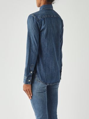 4. Camisa de mujer entallada de denim de algodón Denim