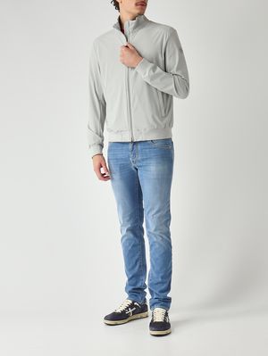 2. Chaqueta de hombre Performing en jersey elástico Aluminio