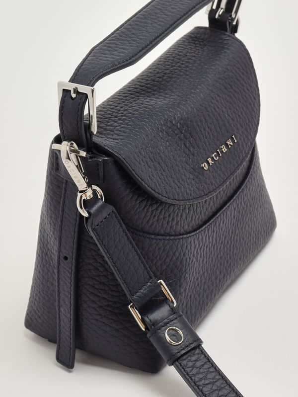 6. Bolso de mujer Nana Small Soft de piel granulada Azul marino Orciani b02175sof
