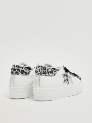 3. Girls' leather sneakers Black and White