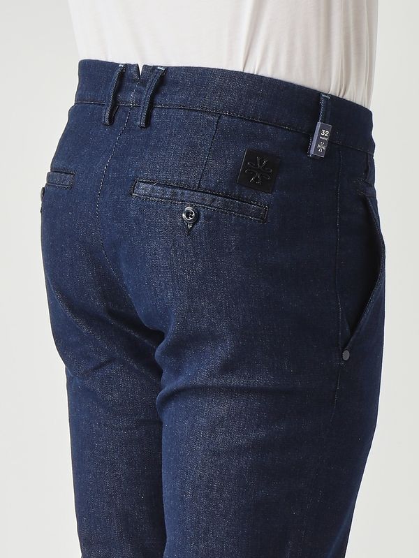 5. Herren-Jeans Bobby R1 Slim Fit aus Stretch-Baumwolle 9 oz Dunkelblau Jacob Cohen jump0001006s2851r1