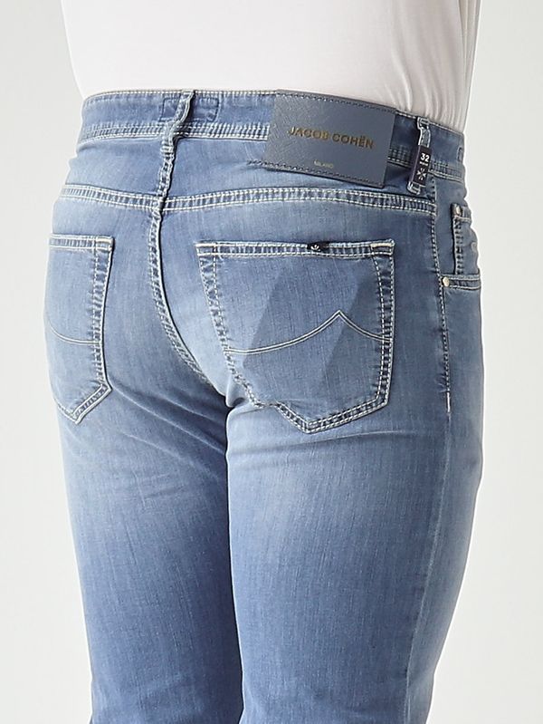 5. Herren-Jeans Nick V2 aus Stretch-Baumwollmischung 8 OZ Helles Denim Jacob Cohen jumqe007034s3735v2