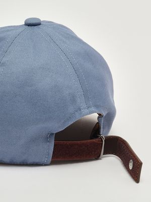 3. Casquette homme en gabardine de coton Denim clair