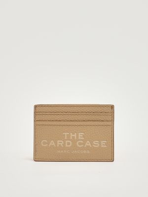 1. Tarjetero de mujer The Card Case de piel Camello
