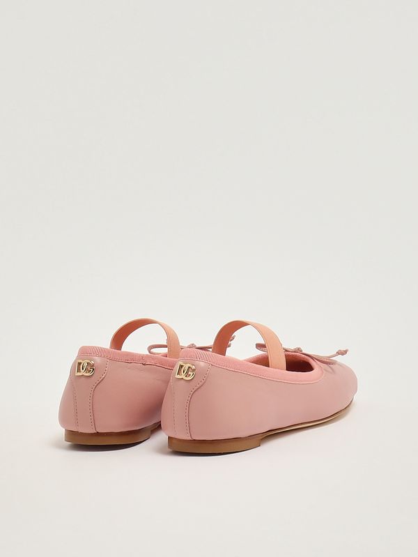 3. Bailarina para niña de piel Rosa Dolce e Gabbana d11395ax626